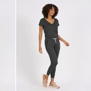 Vuori Azure Heather Short Sleeve V Neck All Day Women Jumpsuit Sz. L Romper